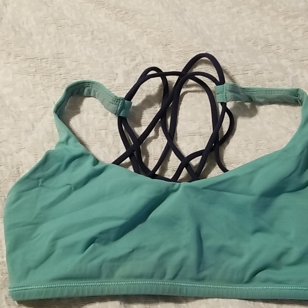 Lululemon bra